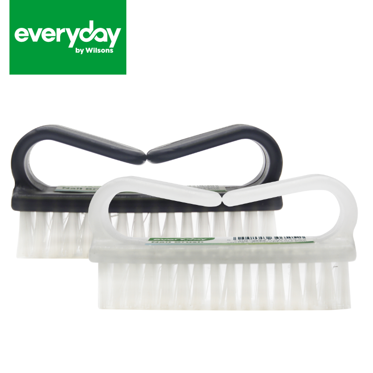 Everyday by Wilsons Plastic Nail Brush